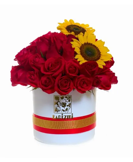 TOPIARIO DE ROSAS Y GIRASOLES
