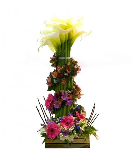 COLUMNA DE CALA CON AROS FLORALES